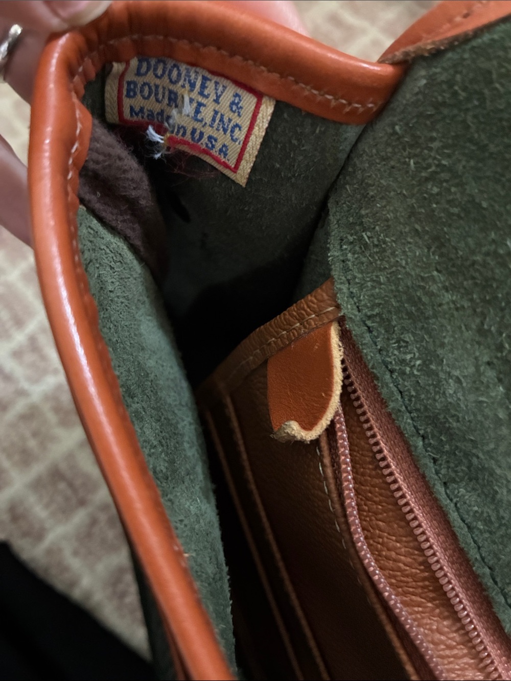 Dooney & Bourke Vintage All-Weather Leather crossbody bag - Picture 13 of 14